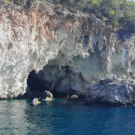 Ботель Dalyan Boat Tours Ортаджа