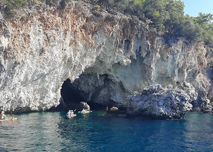 Ботель Dalyan Boat Tours Ортаджа